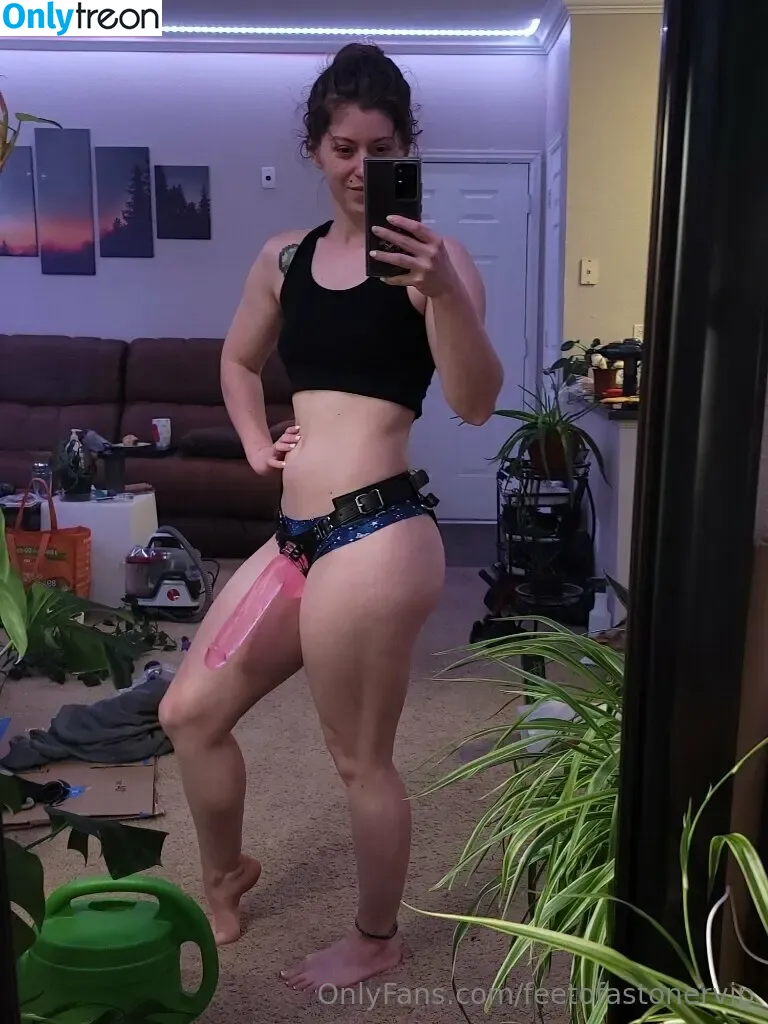 feetofastonervip nude photo #0050 (feetofastonerr)