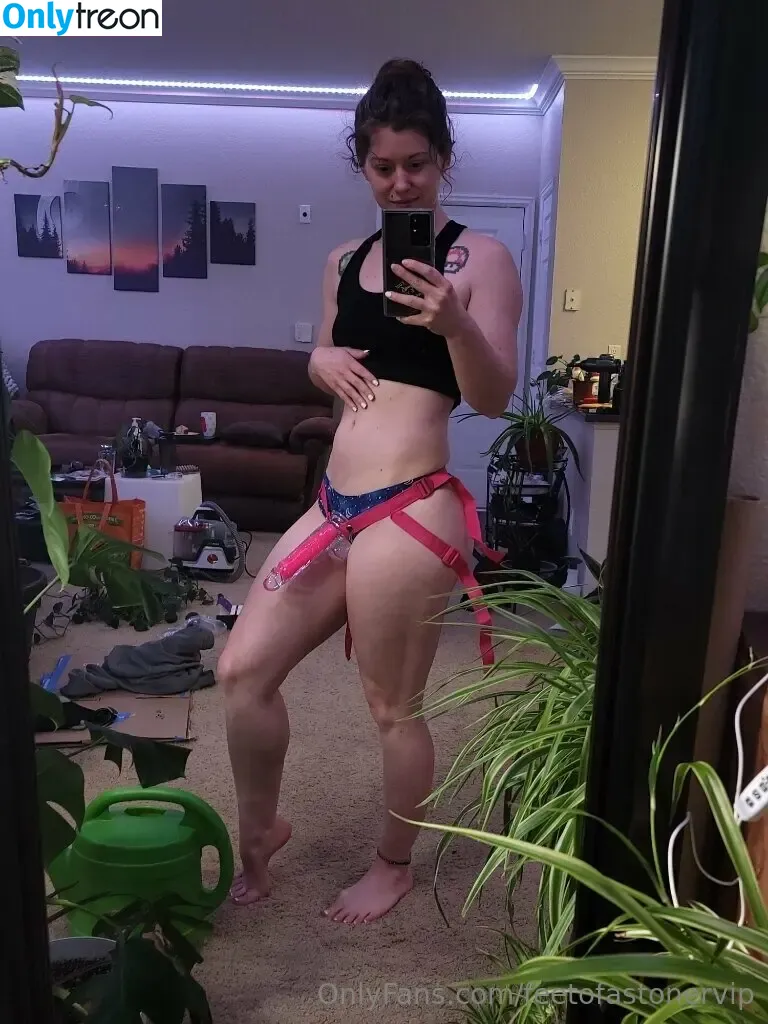 feetofastonervip nude photo #0052 (feetofastonerr)