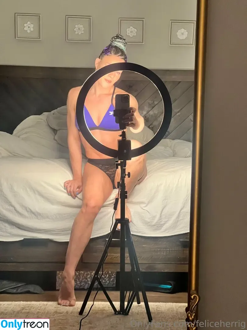feliceherrig nude photo #0026 (feliceherrig)