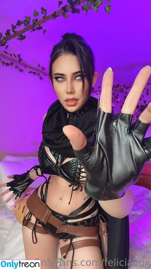 FeliciaVox nude photo #0003 (byefeliciavox)