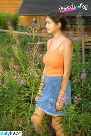Felicity Fey / felicityfeypage nude photo #0753