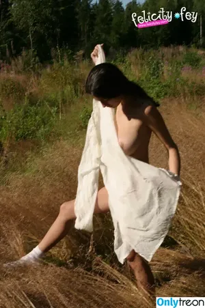Felicity Fey / felicityfeypage nude photo #1294