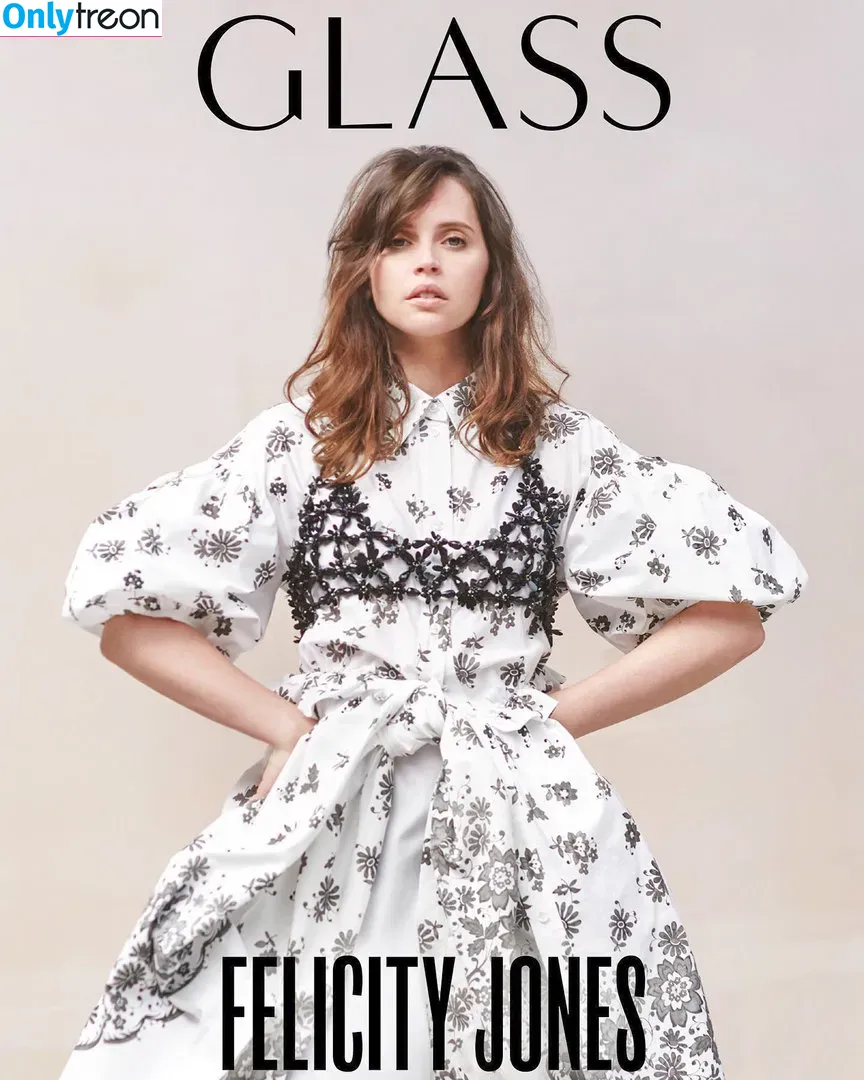 Felicity Jones nude photo #0001 (felicity.jones)