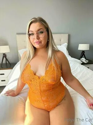 felyxfree / felyxfox nude photo #0050