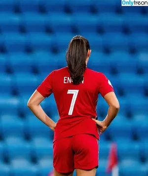 Female Football / girlsontheball / soccer players nude photo #0328