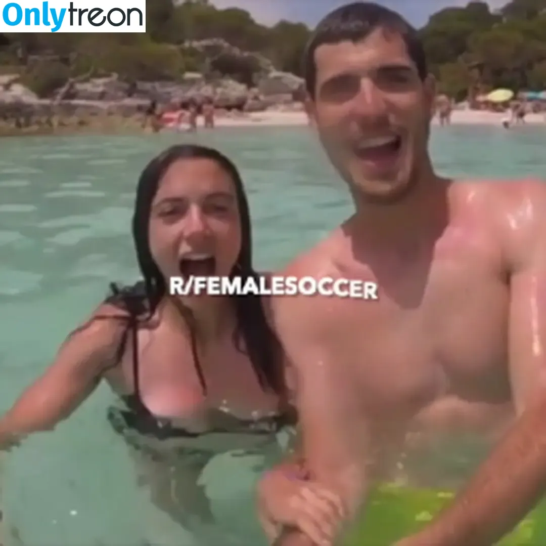Female Football nude photo #0378 (girlsontheball / soccer players)