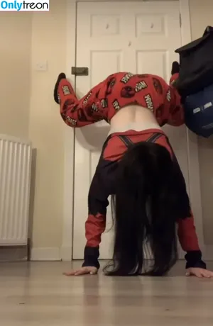 Fendirr / Fendrvvx / Yazoohoo nude photo #0012