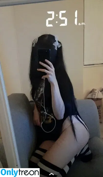 Fendirr nude photo #0004 (Fendrvvx / Yazoohoo)