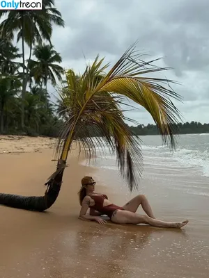 Fernanda Lima / deusanemesis / ferlima21 / fernandalima nude photo #0009