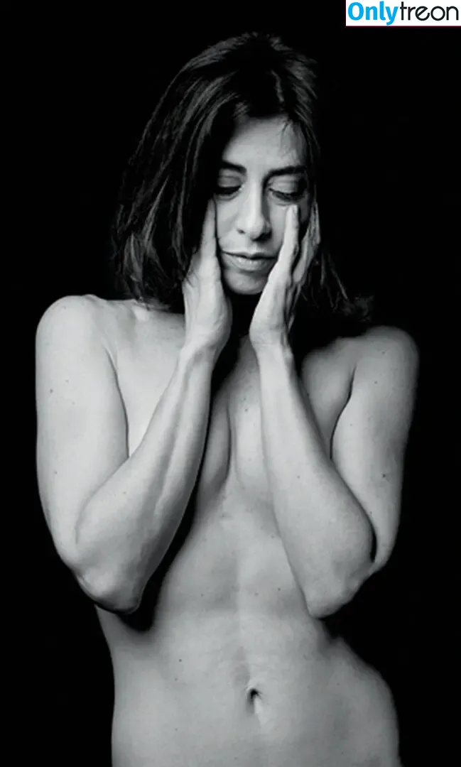 Fernanda Torres nude photo #0002 (oficialfernandatorres)