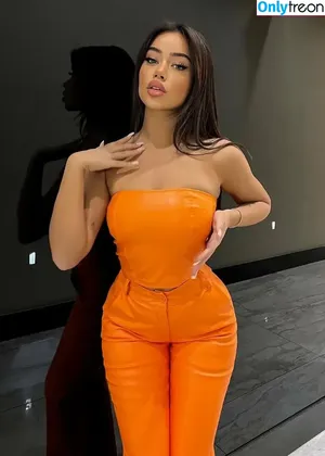  nude photo #0003