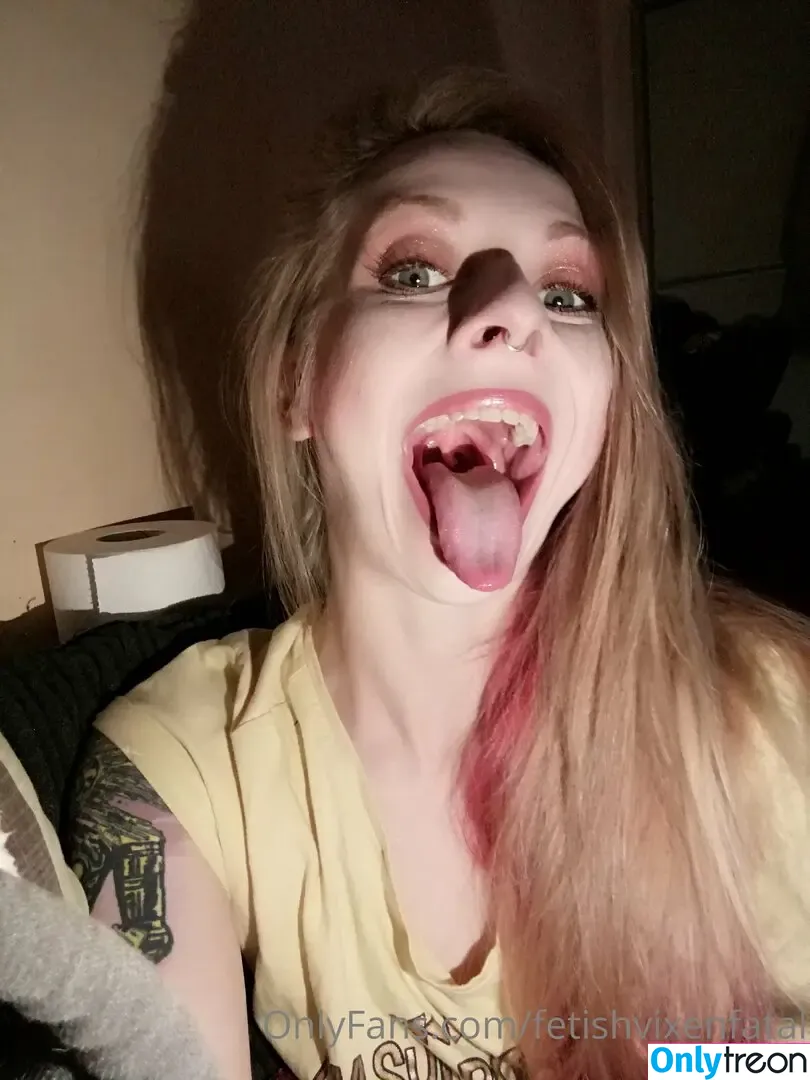 Fetish Vixen nude photo #0001 (Mhysa / fetishvixen / mhysagoddess)