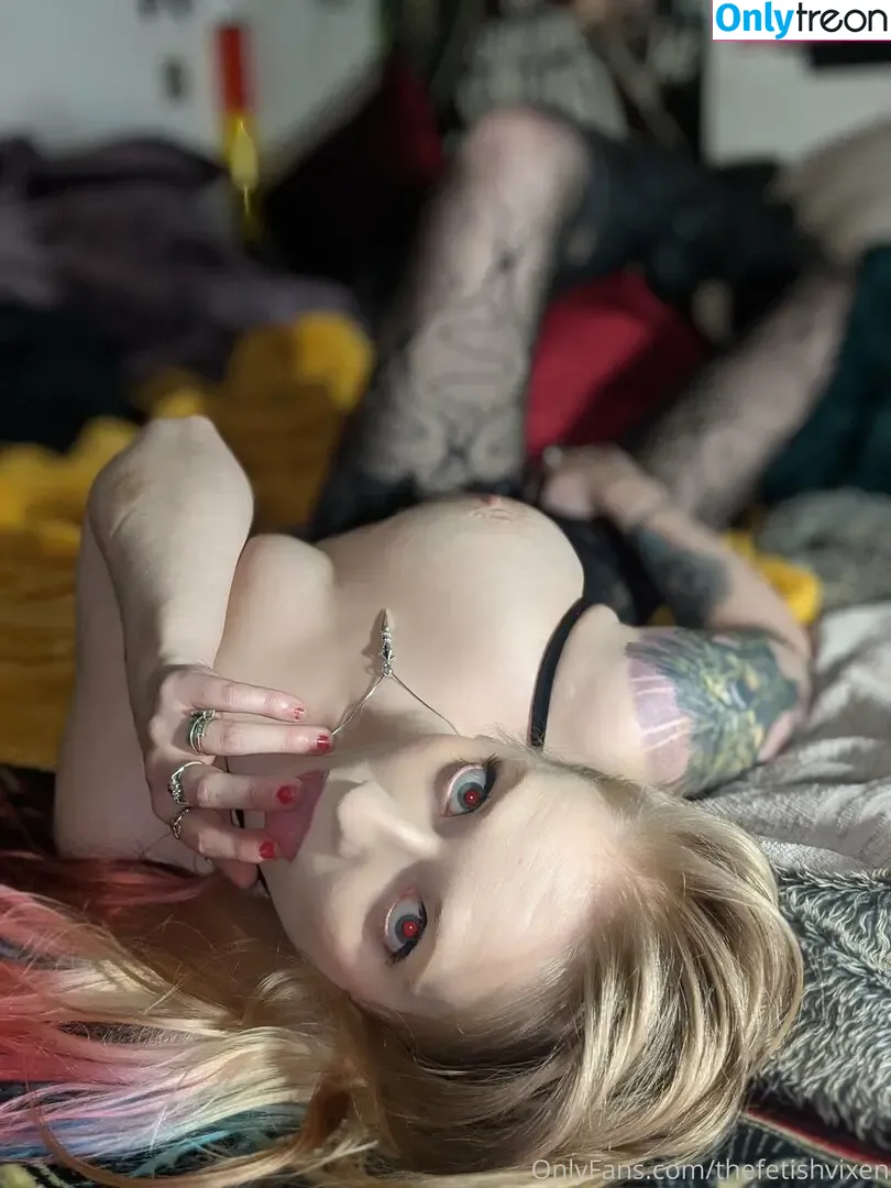 Fetish Vixen nude photo #0041 (Mhysa / fetishvixen / mhysagoddess)