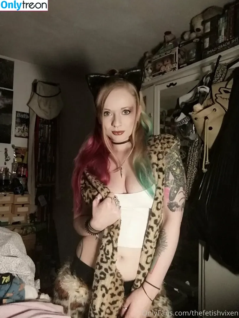 Fetish Vixen nude photo #0062 (Mhysa / fetishvixen / mhysagoddess)