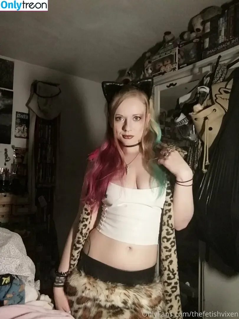 Fetish Vixen nude photo #0074 (Mhysa / fetishvixen / mhysagoddess)