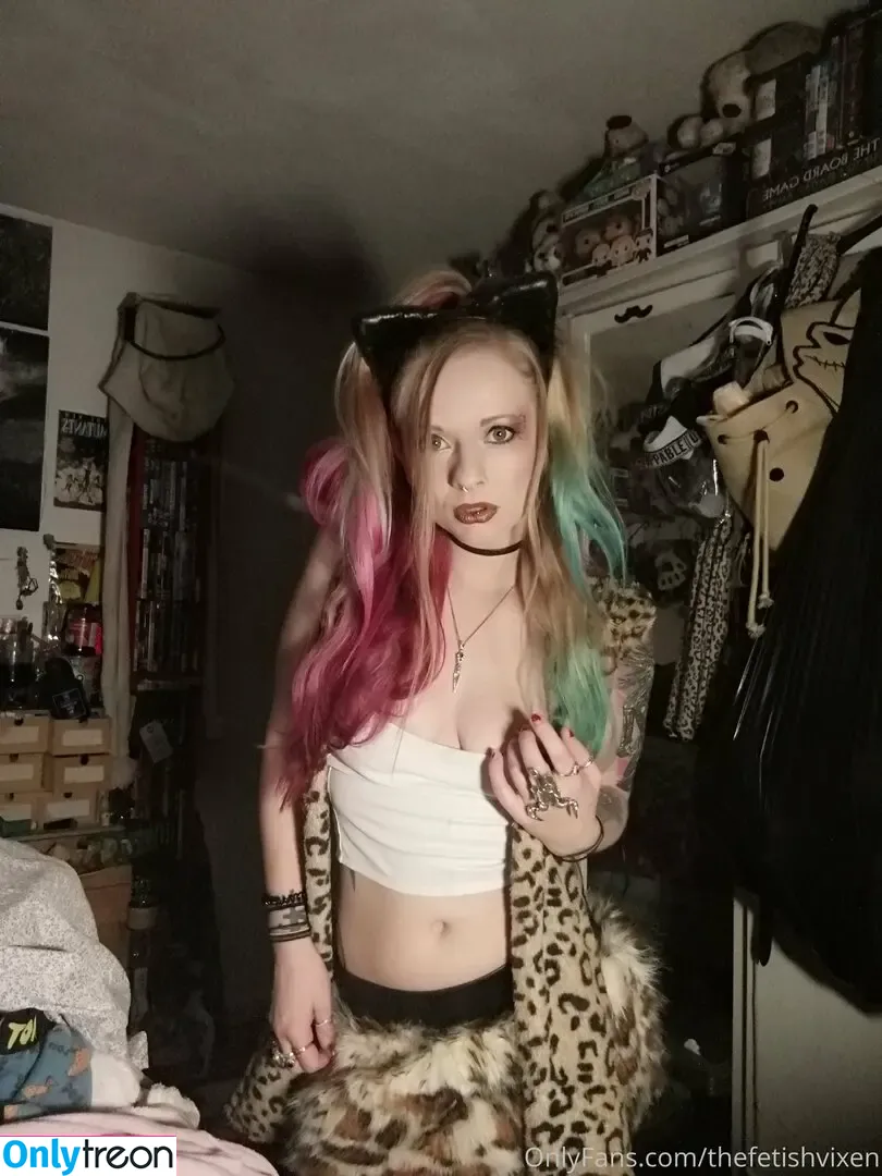 Fetish Vixen nude photo #0179 (Mhysa / fetishvixen / mhysagoddess)