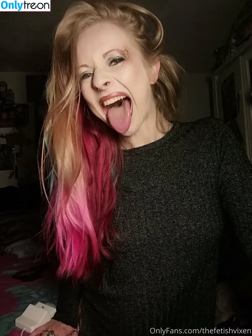 Fetish Vixen nude photo #0210 (Mhysa / fetishvixen / mhysagoddess)