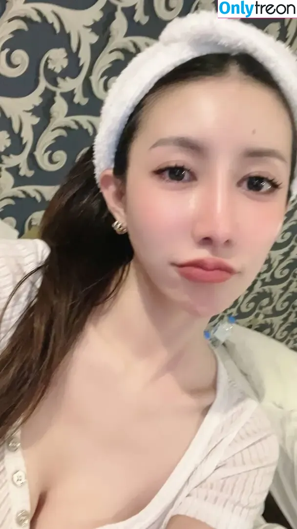 fffrofaizzz nude photo #0433 (frofaizzz)