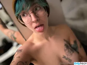  nude photo #0003