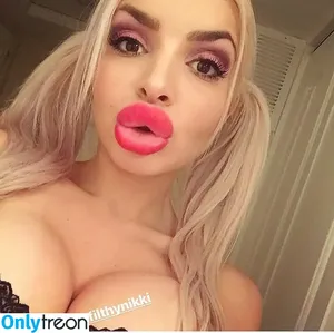 FilthyNikki / Nikki J / pinkdolly nude photo #0008