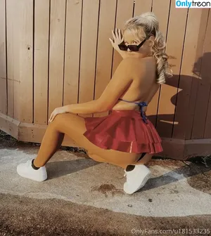 finallylegal18 / hazel_beauti nude photo #0004