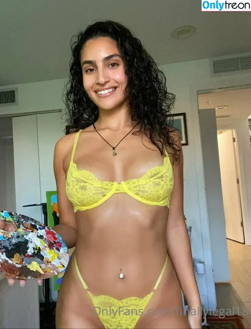finallylegal18 nude photo #0113 (hazel_beauti)