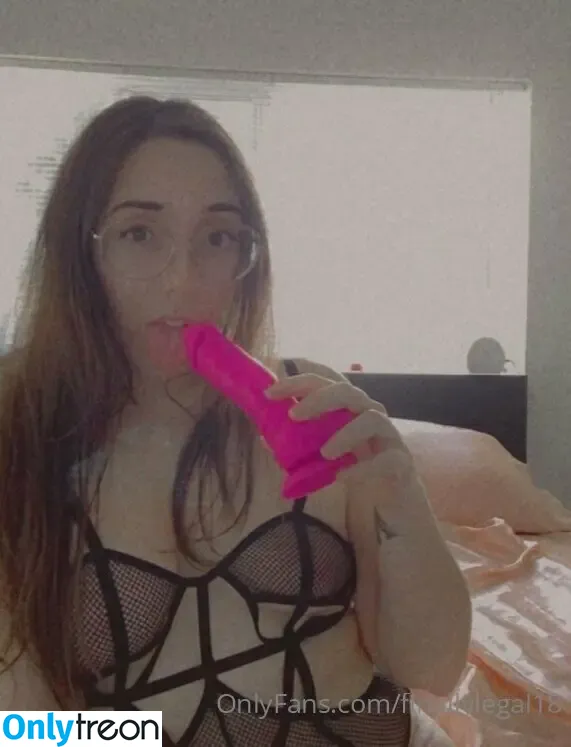finallylegal18 nude photo #0154 (hazel_beauti)