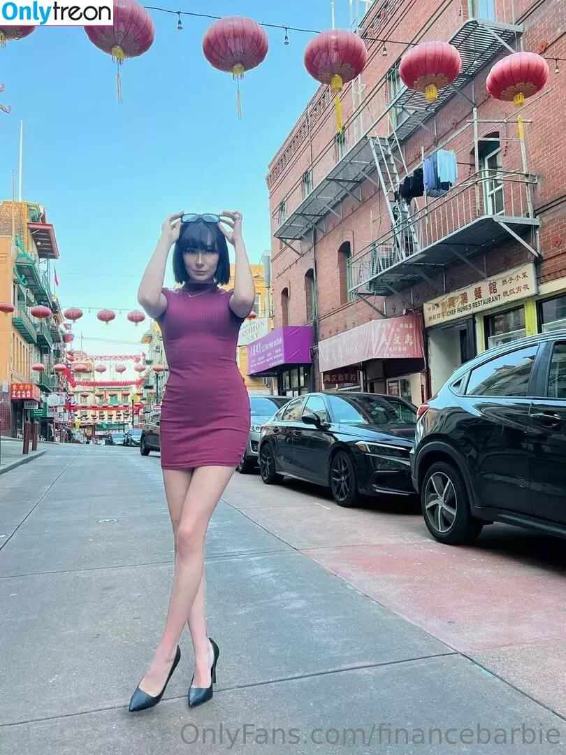 financebarbie nude photo #0033 (financebarbie)