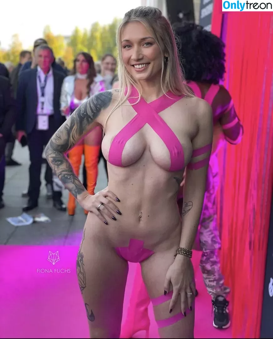 Fiona Fuchs nude photo #0206 (Fiona-Fuchs / fionafuchs_official / fionafuchsno1)
