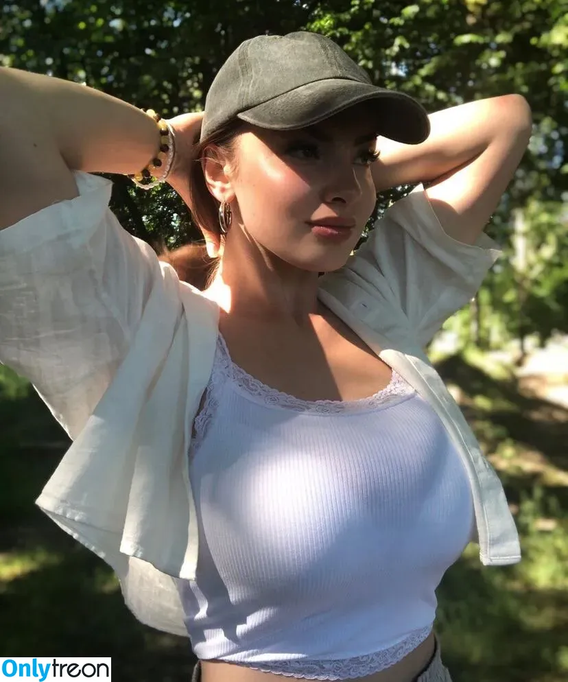 Fiona nude photo #0086 (_allison_fiona_ / fionaallison / fiosrs)