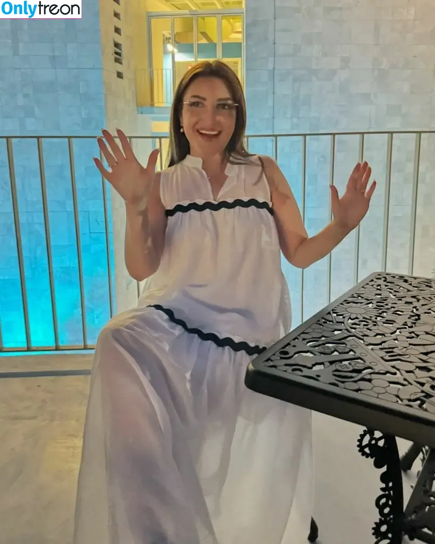 Fiori Dardha nude photo #0020 (fioridardha)