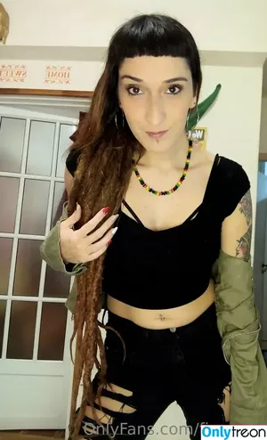 FireRasta nude photo #0047