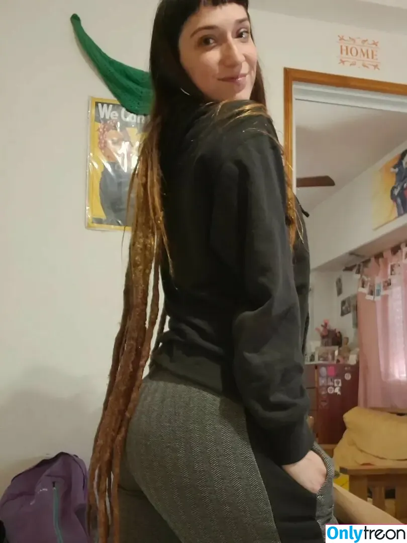 FireRasta nude photo #0023 (FireRasta)