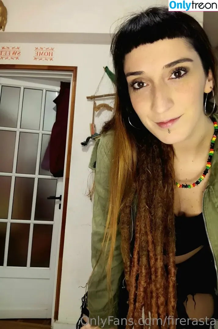 FireRasta nude photo #0049 (FireRasta)
