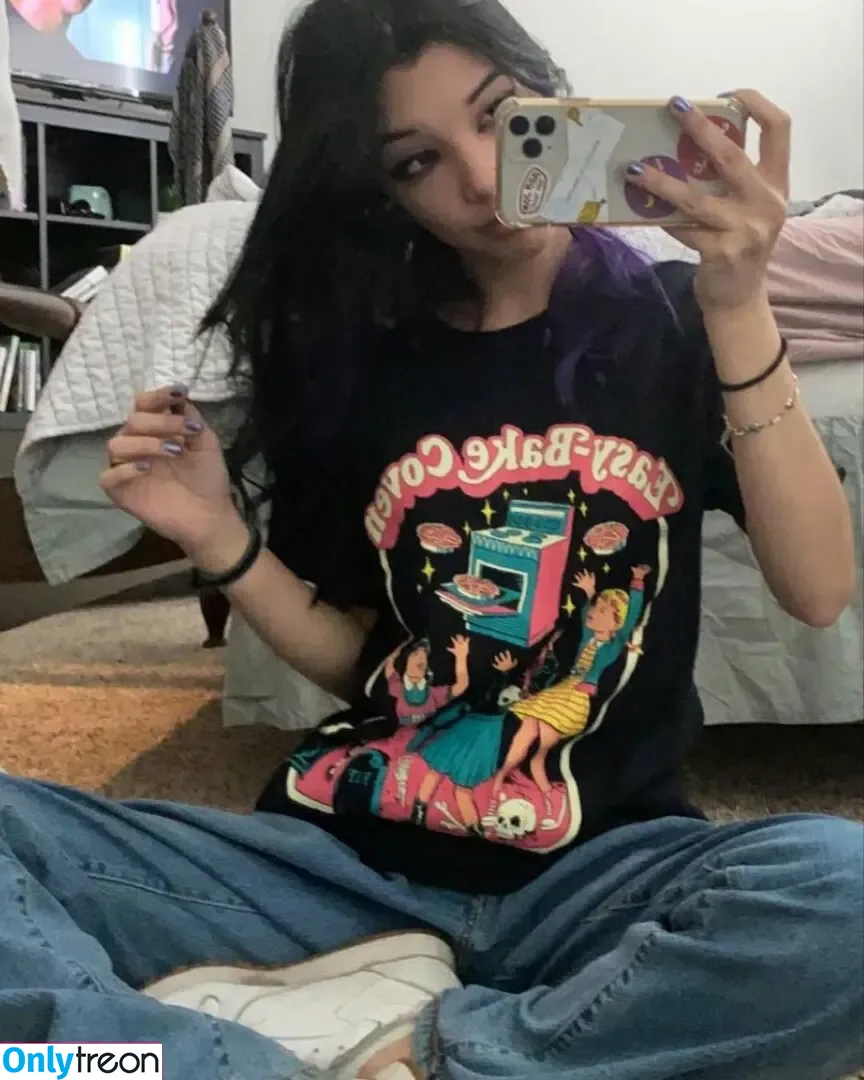 fishtanklive nude photo #0022 (fishtank.live)