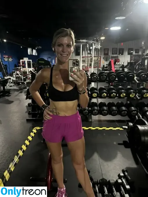 Fit Wife And Mom nude photo #0043 (fitnesswife83 / fitwife1983)