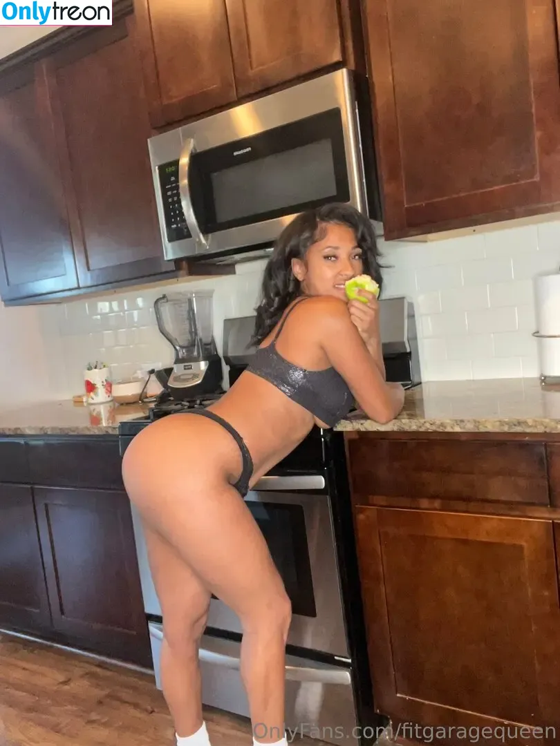 Fitgaragequeen nude photo #0020 (u388629576)