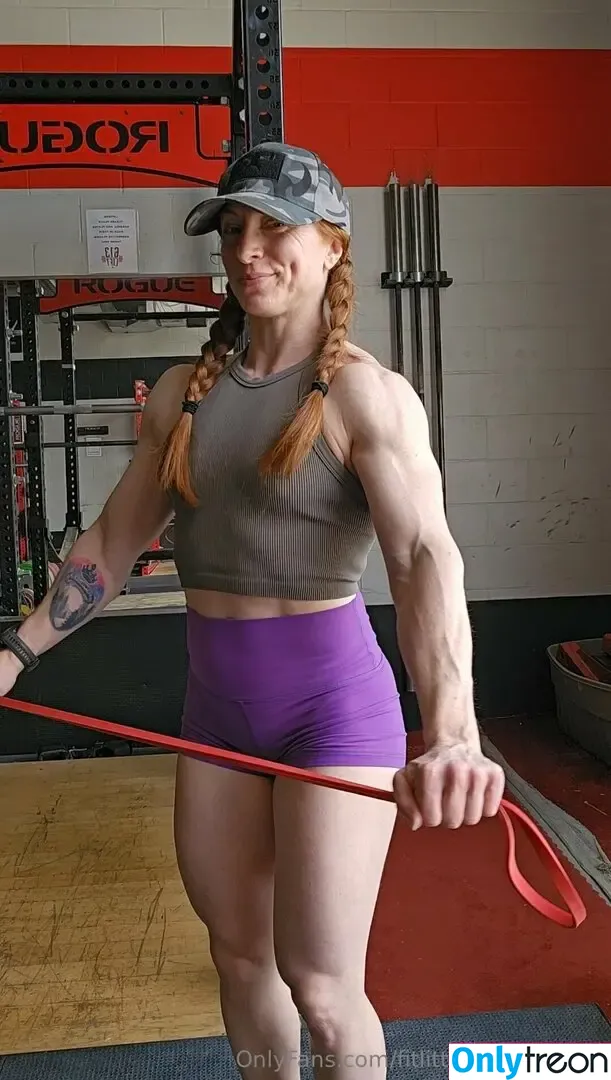 fitlittleredheadfree nude photo #0369 (fit_little_redhead)