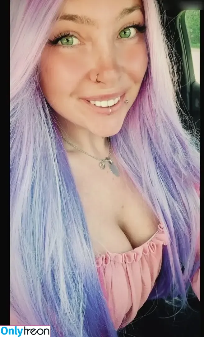 Flashinaa nude photo #0037 (flashinaa2)