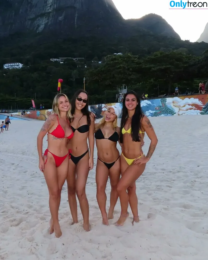 Flávia Saraiva nude photo #0229 (flavialopessaraiva / medalhista olímpica)