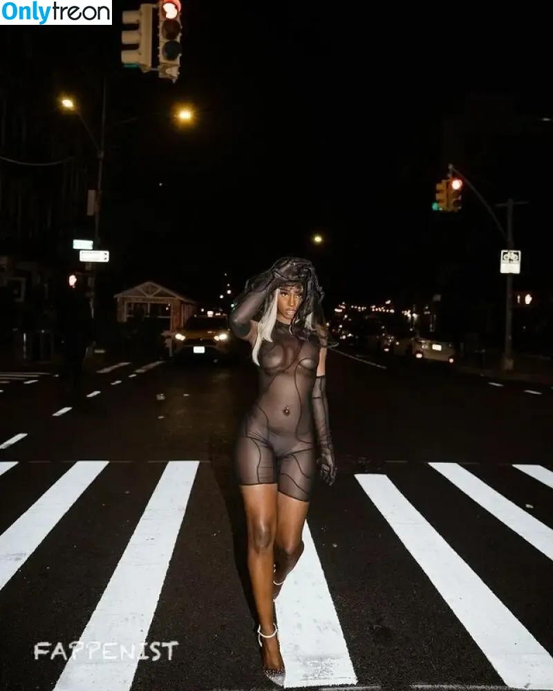Flo Milli nude photo #0012 (flomillishit)