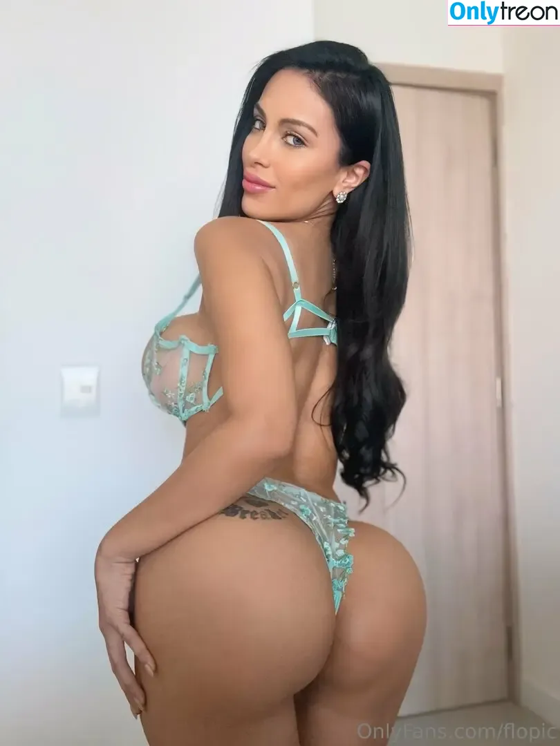 flopic nude photo #0459 (flopichilooficial)
