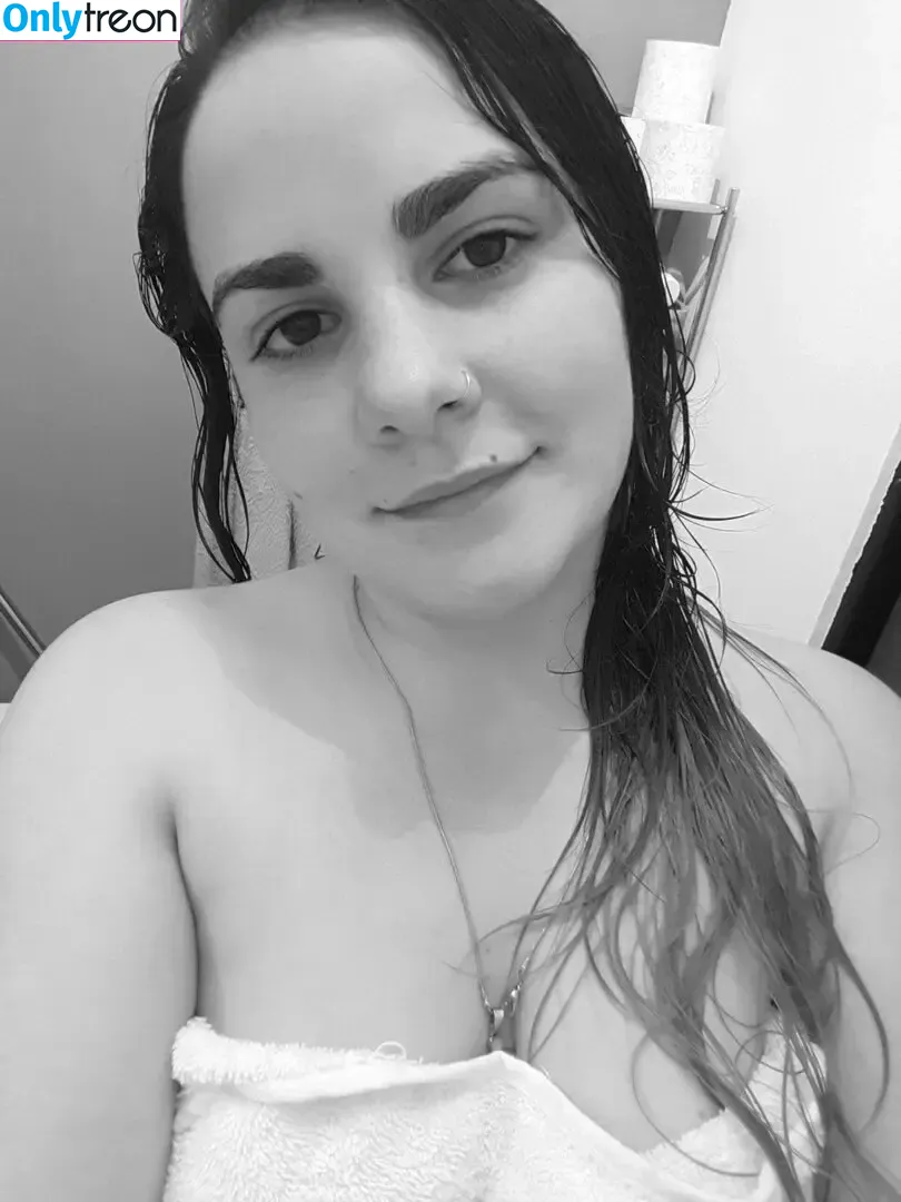 flopybqueen nude photo #0004 (flopybqueen)