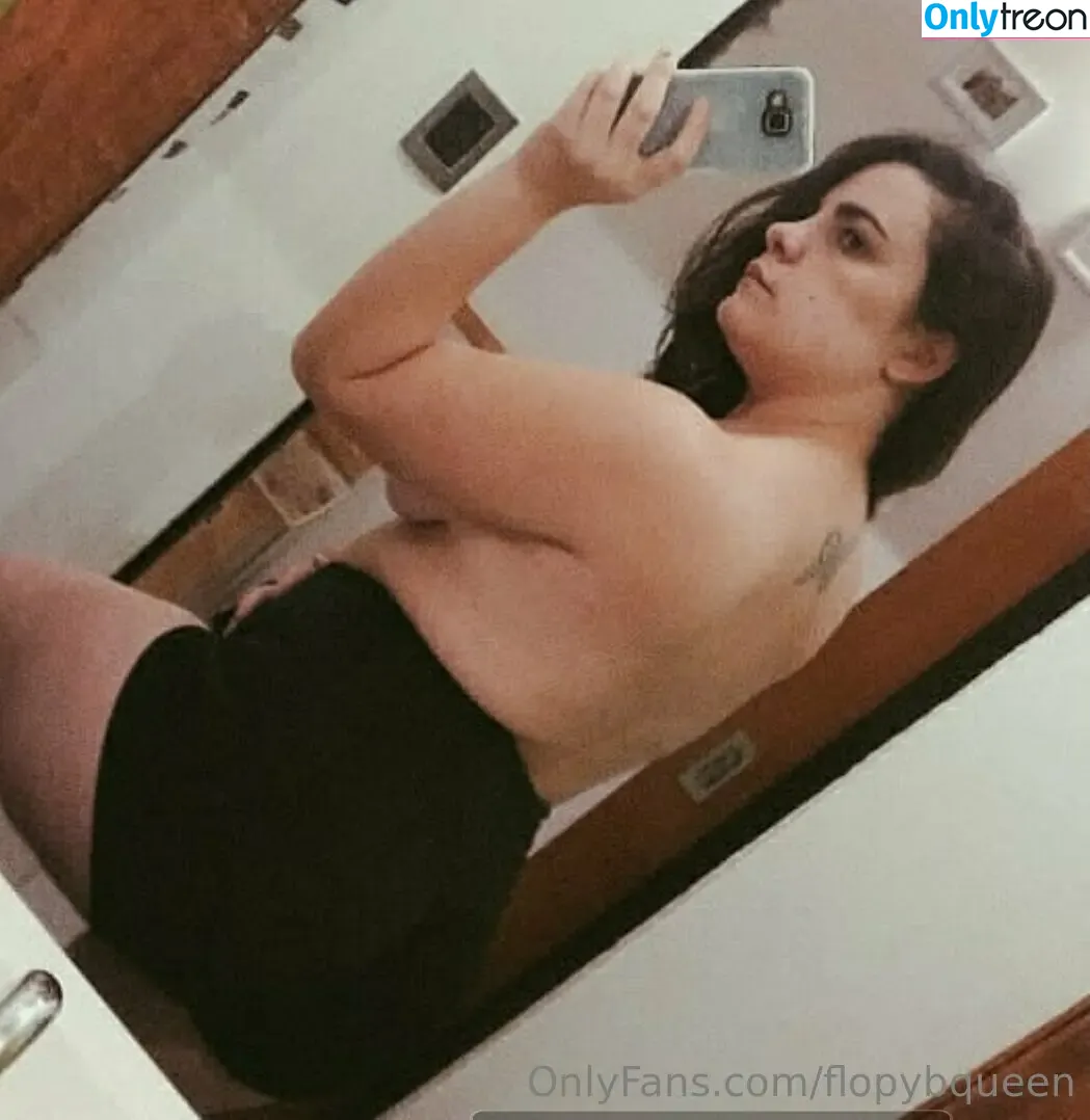 flopybqueen nude photo #0035 (flopybqueen)