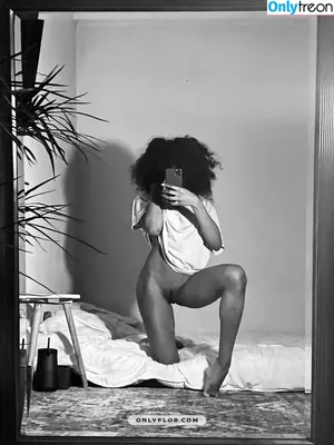 FLOR / sunsthaze / sunsethaze / FLOR nude photo #0001