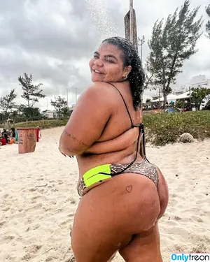 Flora Cruz / floracruzoficial / tianacruz nude photo #0007