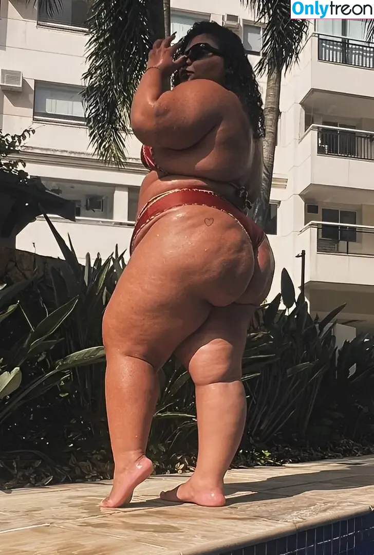 Flora Cruz nude photo #0018 (floracruzoficial / tianacruz)