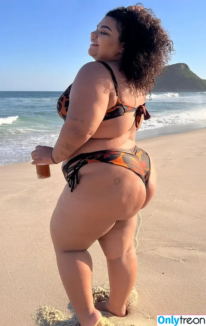 Flora Cruz nude photo #0022 (floracruzoficial / tianacruz)
