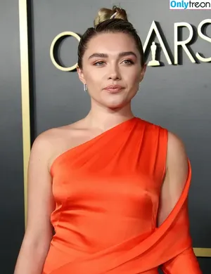Florence Pugh / florencepugh nude photo #0049