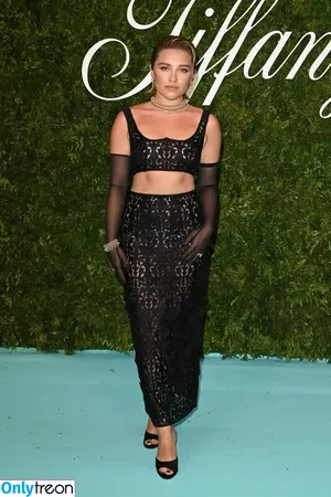 Florence Pugh / florencepugh nude photo #0050